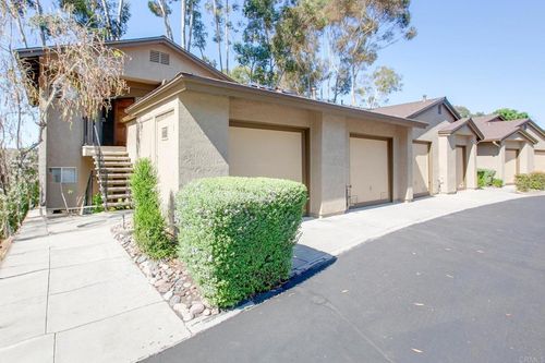 92-7402 Mission Trails Dr, Santee, CA, 92071 | Card Image