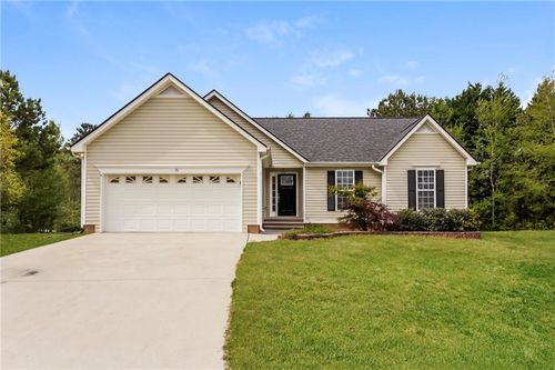 96 Charleston Pkwy, Dallas, GA, 30157-6388 | Card Image