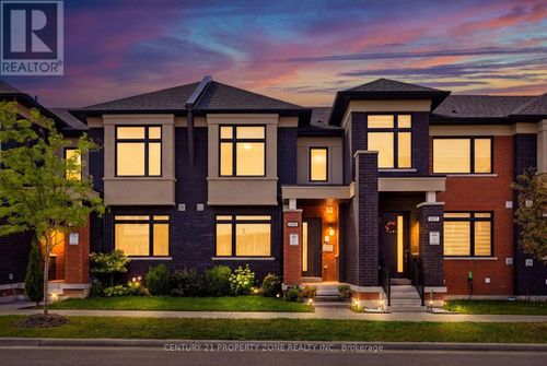100 Pearman Crescent, Brampton (Northwest Brampton), ON, L7A4Z1 | Card Image
