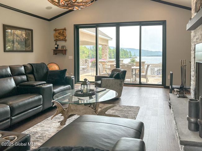 Sliders to the front deck | Image 54