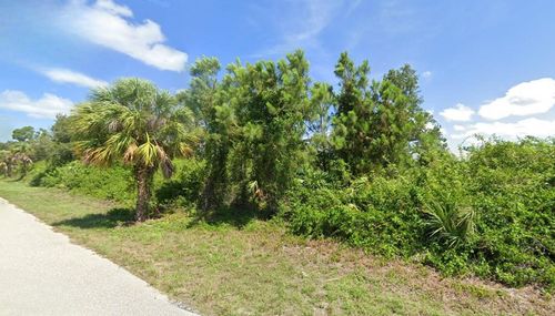 12420 Sunniland Ave, PORT CHARLOTTE, FL, 33981 | Card Image