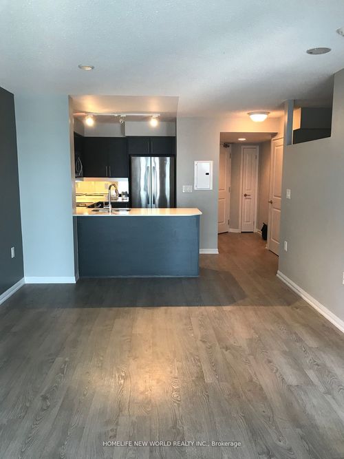 1305-125 Western Battery Rd, Toronto, ON, M6K3R8 | Card Image