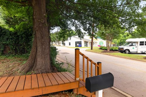 208 Spartanburg St Street, Greenville, SC, 29607 | Card Image