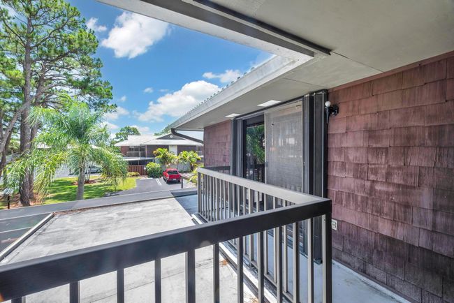 0 - 2004 Se Round Table Dr, Condo with 2 bedrooms, 3 bathrooms and null parking in Port St. Lucie FL | Image 24