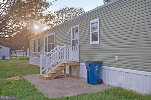 200 Beechwood Ave, DOVER, DE, 19901-5275 | Card Image