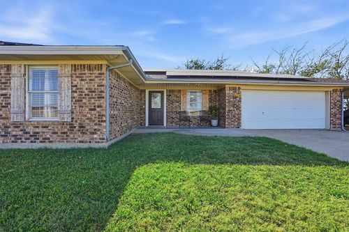 3048 S Highway 171, Cleburne, TX, 76031-0783 | Card Image