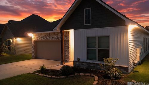 59530 Clifts Cove Dr, Plaquemine, LA, 70764-4611 | Card Image