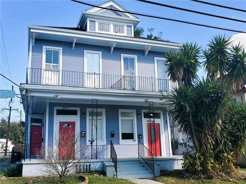2835 37 General Pershing Street, New Orleans, LA, 70115 | Card Image