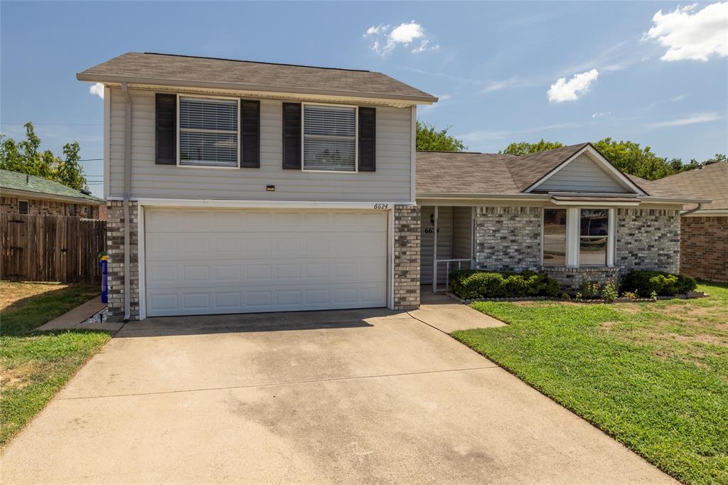 Levitt Dr, Watauga, TX 76148