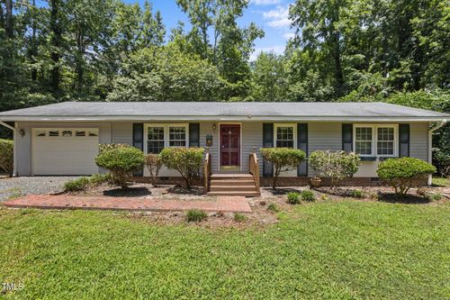 18 Red Pine Road, Chapel Hill, NC, 27516 | Card Image