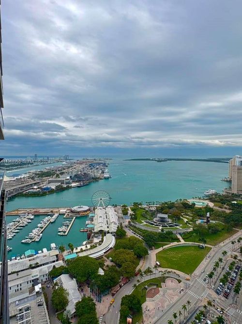 apt-4313-398 Ne 5th St, Miami, FL, 33132-2174 | Card Image