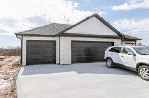 4520 Rebellion Ln, ASHLAND, MO, 65010 | Card Image