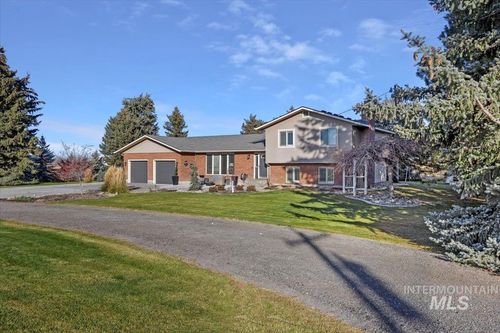 992 E 300 N, Declo, ID, 83323-5000 | Card Image