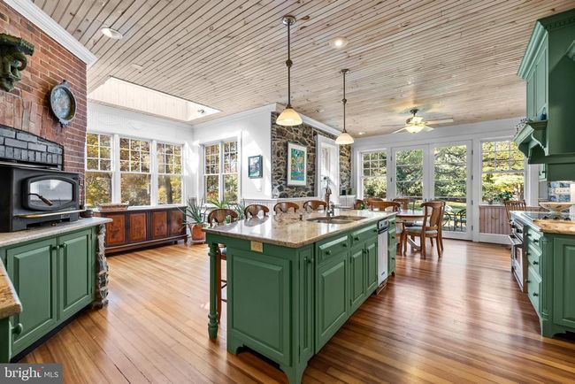 1807 Circle Rd, House other with 5 bedrooms, 4 bathrooms and null parking in TOWSON MD | Image 18
