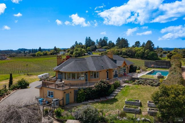 2614 Scotts Right Of Way, House other with 4 bedrooms, 4 bathrooms and 10 parking in Sebastopol CA | Image 77