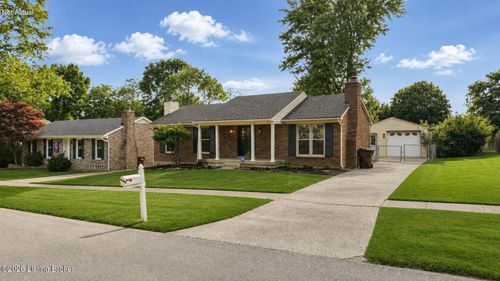 3902 Bristol Oaks Dr, Jeffersontown, KY, 40299-1344 | Card Image