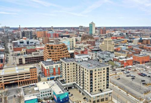 ste-712-111 N Ashley St, Ann Arbor, MI, 48104-1772 | Card Image