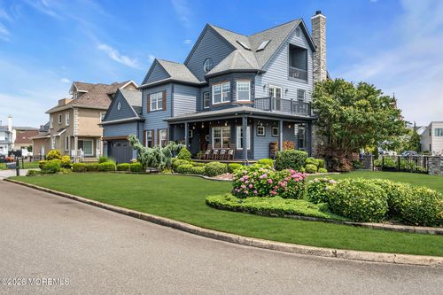 3403 Sandy Pl, Toms River, NJ, 08753-4889 | Card Image