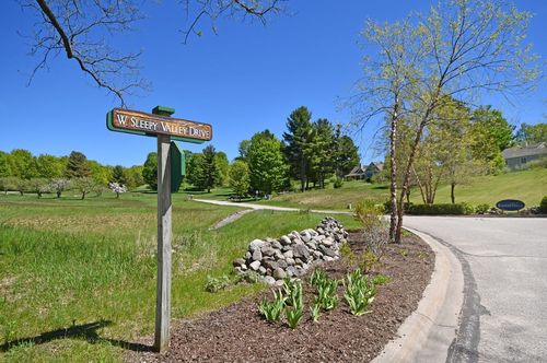 00 W Sleepy Valley Dr, Empire, MI, 49630 | Card Image