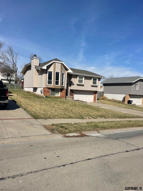 406 Laredo Rd, Papillion, NE, 68046-3789 | Card Image