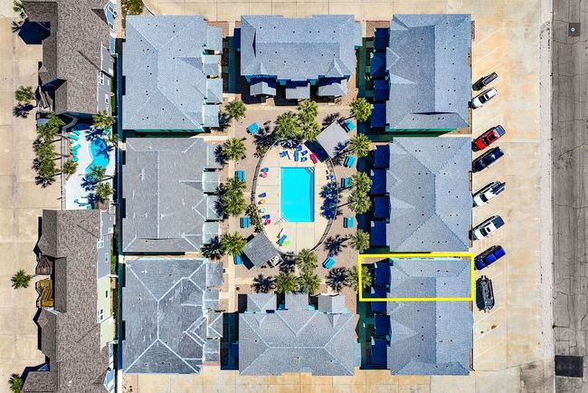 The Commons is situated around the community pool, adding to the Oasis feel | Image 24