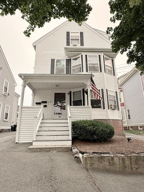 2-42 Bartlett St, Beverly, MA, 01915-5030 | Card Image