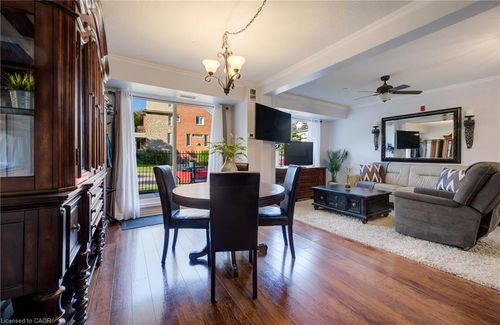 118-8 Harris St, Cambridge, ON, N1R8R1 | Card Image