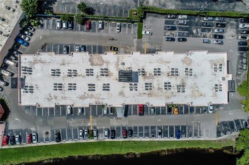 105-16465 Ne 22nd Ave, North Miami Beach, FL, 33160-3779 | Card Image