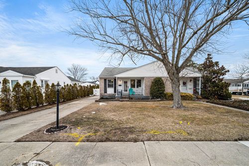 1261 Illinois Ave, Cape May, NJ, 08204-2610 | Card Image