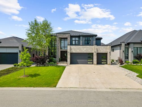 710 Hickoryridge Common, London, ON, N6G0M8 | Card Image