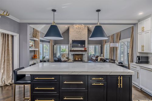 3 Hillcrest, Mount Sinai, NY, 11766-1103 | Card Image