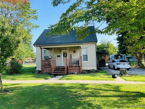 215 Highland St, Carrollton, IL, 62016-1537 | Card Image