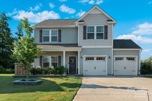 210 Clove Hitch Dr, Statesville, NC, 28677-8743 | Card Image
