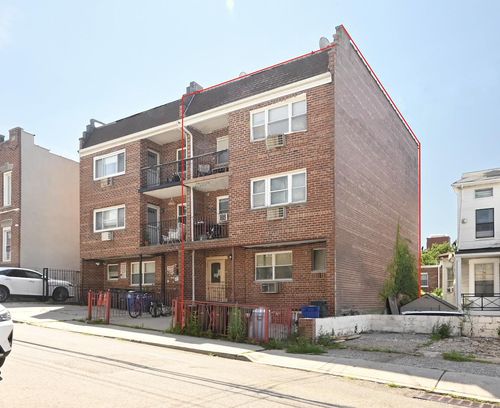 25-40 14th Pl, Astoria, NY, 11102 | Card Image