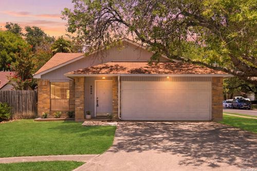 6003 Broadmeadow, San Antonio, TX, 78240-2218 | Card Image