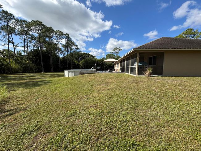 15664 89 Th Pl N, House other with 3 bedrooms, 2 bathrooms and null parking in Loxahatchee FL | Image 7