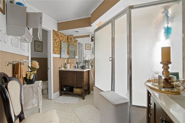3261 Salinas Way, House other with 4 bedrooms, 2 bathrooms and null parking in Miramar FL | Image 9
