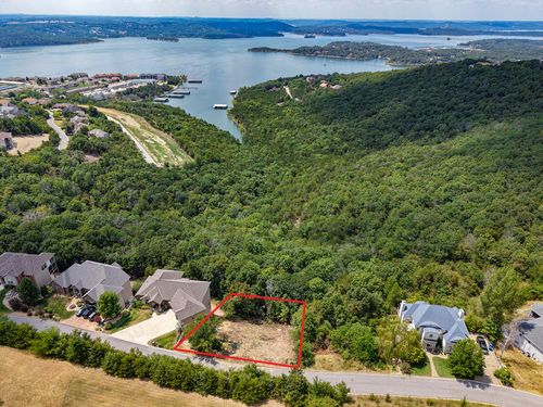 44 Eaglecrest Cir, Hollister, MO, 65672 | Card Image