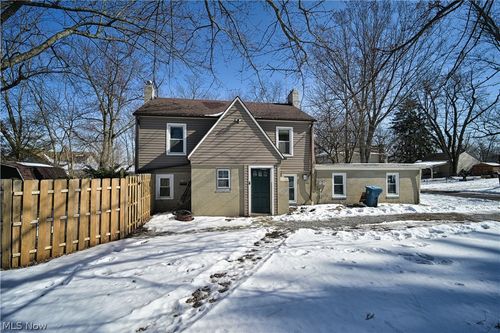 3613 Manchester Rd, Coventry Township, OH, 44319-2105 | Card Image