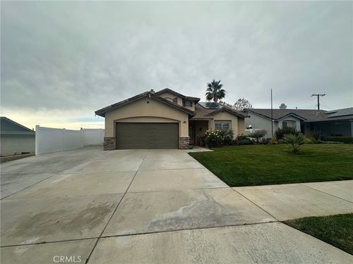 12668 7th, Yucaipa, CA, 92399 | Card Image