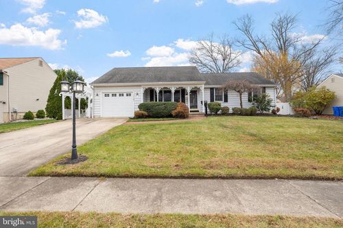 228 Aqua Ln, DELRAN, NJ, 08075-1908 | Card Image