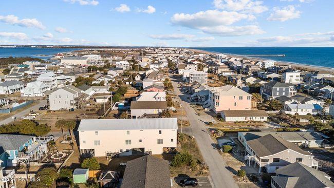 1 - 208 Beaufort Ave, Condo with 2 bedrooms, 3 bathrooms and null parking in Atlantic Beach NC | Image 5