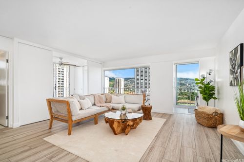 apt-1702-2575 Kuhio Ave, Honolulu, HI, 96815-3922 | Card Image