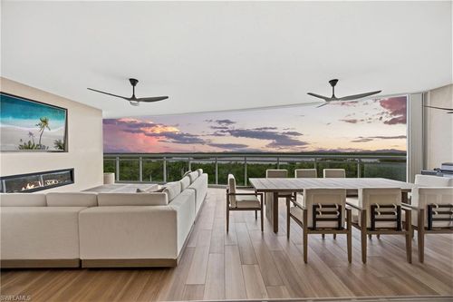 704-13945 Old Coast Rd, NAPLES, FL, 34110-8815 | Card Image