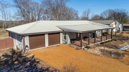 1952 Tommy Sanders Rd, Stantonville, TN, 38379-5364 | Card Image