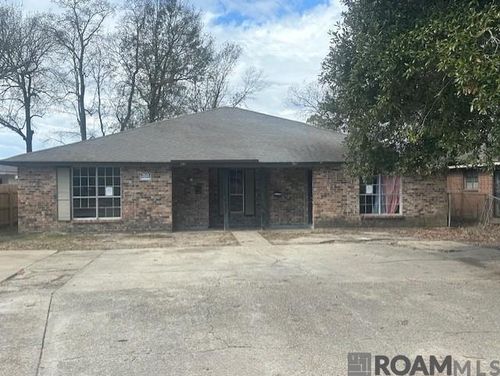 1347-1345-1347 Cristy Dr, Baton Rouge, LA, 70815-2608 | Card Image