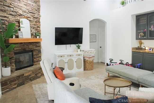 7525 Whitney Ave, House other with 4 bedrooms, 2 bathrooms and 3 parking in Yucca Valley CA | Image 5