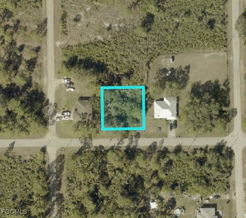 3803 E 21st St, ALVA, FL, 33920-1035 | Card Image