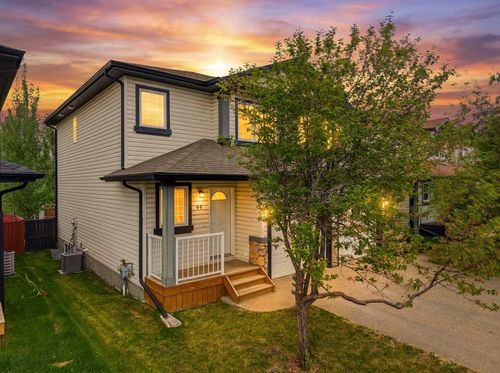 44 Arthur Close, Red Deer, AB, T4R3M5 | Card Image