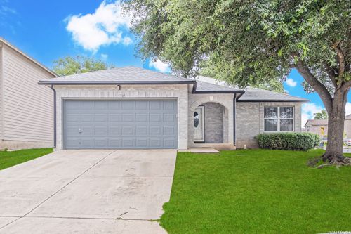 5743 Lovett Oaks, San Antonio, TX, 78218-6068 | Card Image